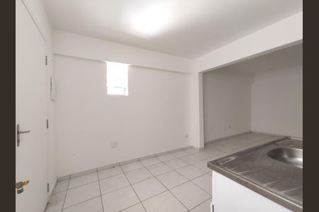 Studio para alugar com 30m², 1 quarto e sem vaga Studio para alugar com 30m², 1 quarto e sem vagaSala/Cozinha