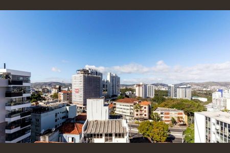 Apartamento à venda com 101m², 1 quarto e 2 vagas