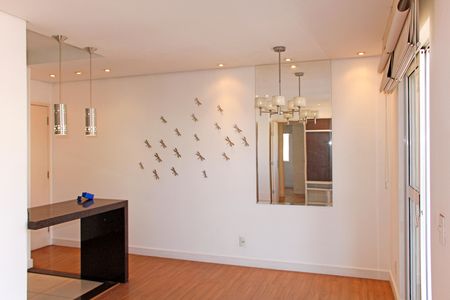 Apartamento para alugar com 2 quartos, 60m² em Jardim Santa Rosa, Valinhos