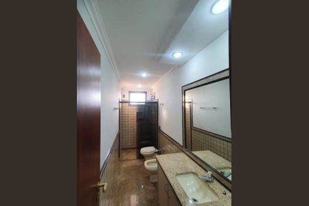 Banheiro de casa para alugar com 4 quartos, 309m² em Tabajaras, Uberlândia