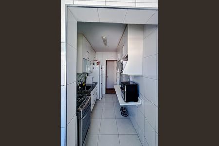 Apartamento à venda com 60m², 2 quartos e 1 vagaÁrea de Serviço