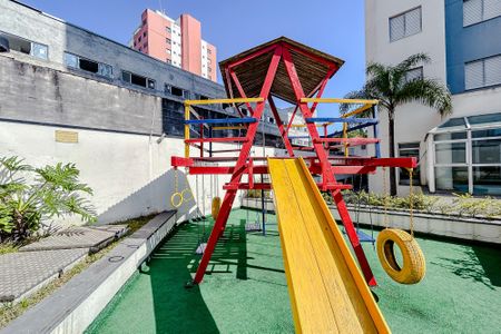 Apartamento à venda com 60m², 2 quartos e 1 vagaÁrea comum - Playground