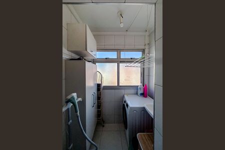 Apartamento à venda com 60m², 2 quartos e 1 vagaÁrea de Serviço