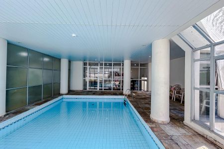 Apartamento à venda com 60m², 2 quartos e 1 vagaÁrea comum - Piscina