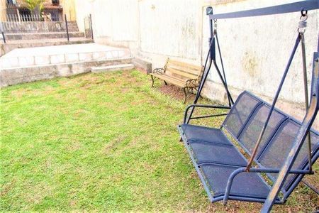 Casa à venda com 3 quartos, 220m² em Espírito Santo, Porto Alegre