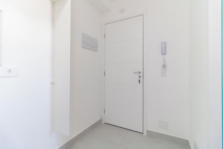 Entrada  de apartamento à venda com 2 quartos, 34m² em Sacomã, São Paulo