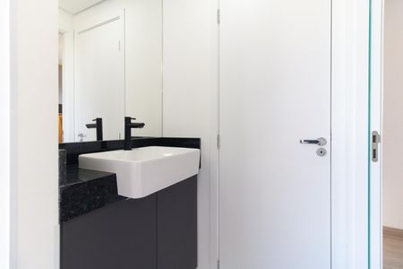 Lavabo  de apartamento à venda com 2 quartos, 34m² em Sacomã, São Paulo