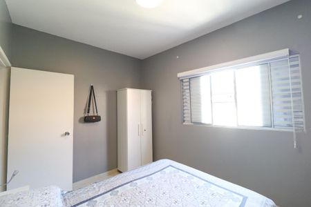 Casa à venda com 216m², 2 quartos e sem vaga Casa à venda com 216m², 2 quartos e sem vagaQuarto 1