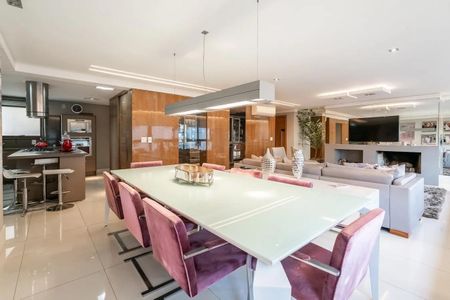 Apartamento à venda com 3 quartos, 181m² em Boa Vista, Porto Alegre