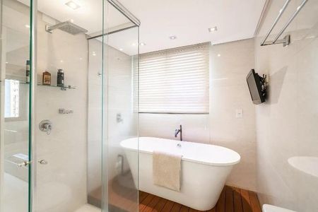 Apartamento à venda com 3 quartos, 181m² em Boa Vista, Porto Alegre