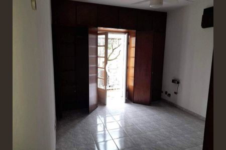 Casa à venda com 3 quartos, 100m² em Mirandópolis, São Paulo