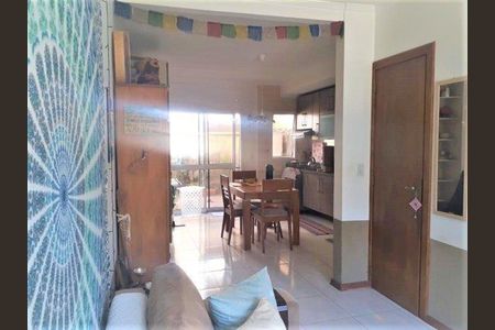 Casa de Condomínio à venda com 2 quartos, 97m² em Hípica, Porto Alegre