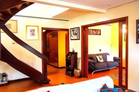 Apartamento à venda com 3 quartos, 650m² em Petrópolis, Porto Alegre