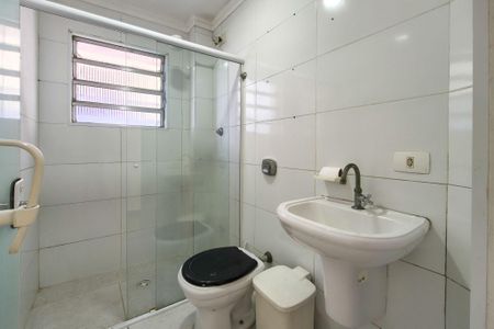 Studio para alugar com 42m², 0 quarto e 1 vaga Studio para alugar com 42m², 0 quarto e 1 vagaBanheiro