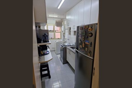 Apartamento à venda com 2 quartos, 65m² em Jardim Vazani, São Paulo