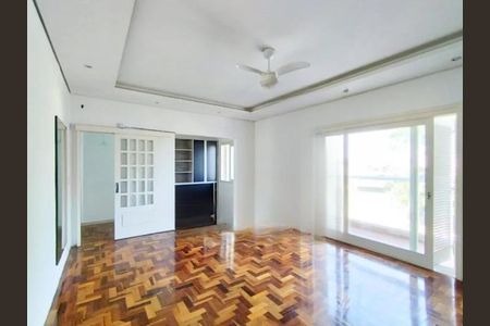 Casa à venda com 4 quartos, 240m² em Scharlau, São Leopoldo
