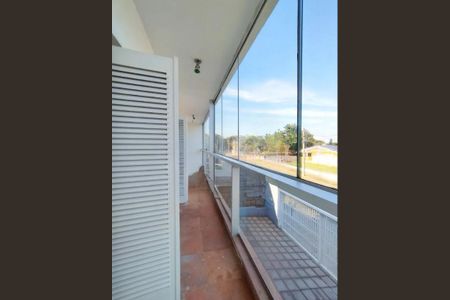 Casa à venda com 4 quartos, 240m² em Scharlau, São Leopoldo