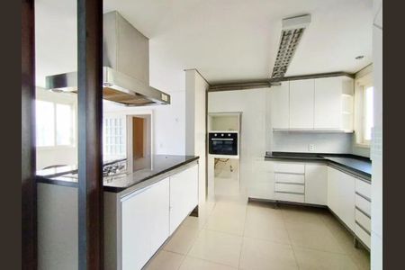 Casa à venda com 4 quartos, 240m² em Scharlau, São Leopoldo