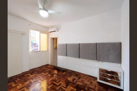 Casa à venda com 4 quartos, 240m² em Scharlau, São Leopoldo