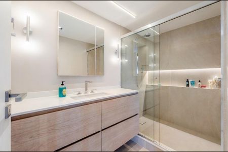 Apartamento à venda com 3 quartos, 153m² em Boa Vista, Porto Alegre