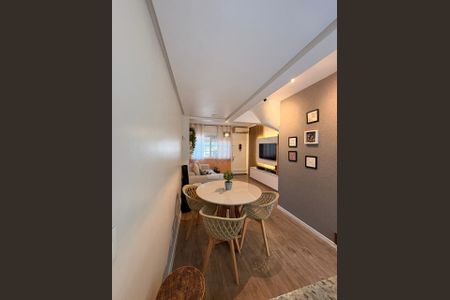 Casa à venda com 3 quartos, 110m² em Jardim Itu, Porto Alegre