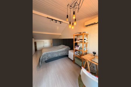 Casa à venda com 3 quartos, 110m² em Jardim Itu, Porto Alegre