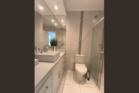 Casa à venda com 209m², 3 quartos e 2 vagas