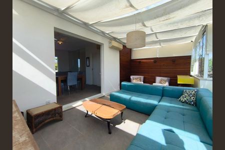 Casa à venda com 209m², 3 quartos e 2 vagas