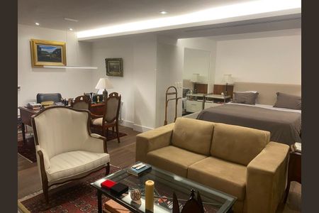 Apartamento à venda com 336m², 3 quartos e 4 vagas
