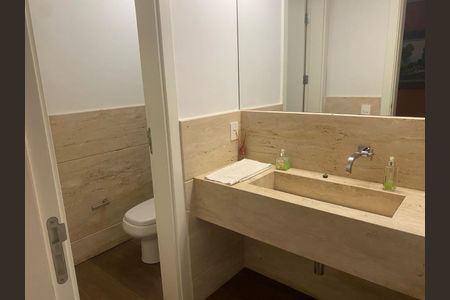 Apartamento à venda com 3 quartos, 336m² em Vila Ipiranga, Porto Alegre