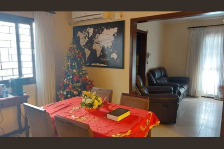 Casa à venda com 4 quartos, 174m² em Floresta, Porto Alegre