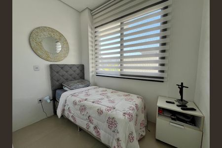 Casa de Condomínio à venda com 4 quartos, 350m² em Vila Nova, Porto Alegre