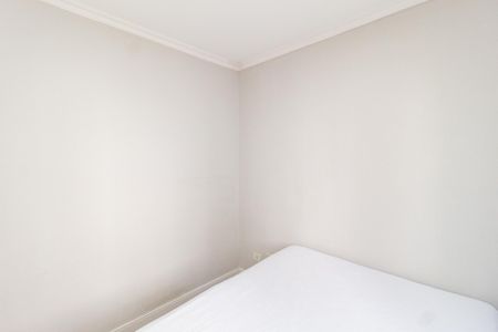 Quarto 1 de apartamento para alugar com 2 quartos, 50m² em Parque Jose Alexandre, Carapicuíba