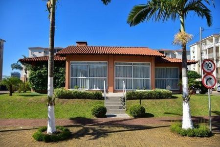 Apartamento à venda com 3 quartos, 67m² em Humaitá, Porto Alegre