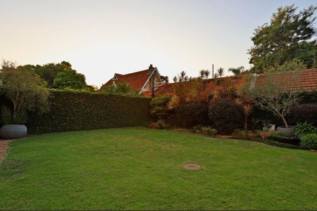 Casa de Condomínio à venda com 3 quartos, 422m² em Pedra Redonda, Porto Alegre