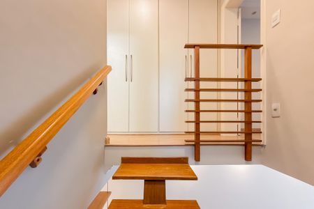 Piso Superior de apartamento à venda com 1 quarto, 75m² em Vila Mariana, São Paulo