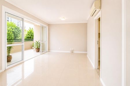 Sala de apartamento para alugar com 2 quartos, 145m² em Jardim Europa, Porto Alegre