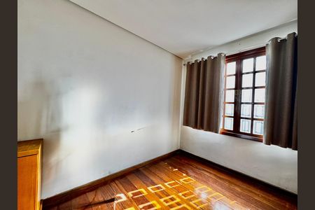 Casa à venda com 3 quartos, 268m² em Carlos Prates, Belo Horizonte
