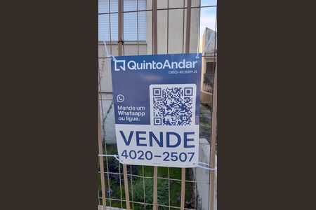 Placa de apartamento à venda com 1 quarto, 65m² em Medianeira, Porto Alegre