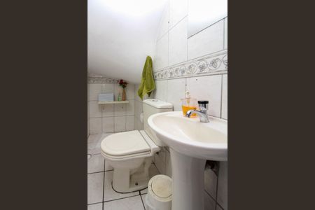 Casa à venda com 76m², 2 quartos e 2 vagas Casa à venda com 76m², 2 quartos e 2 vagasLavabo