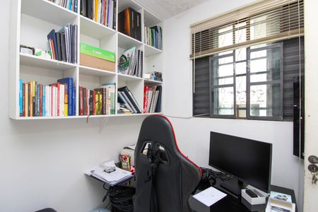 Casa à venda com 76m², 2 quartos e 2 vagas Casa à venda com 76m², 2 quartos e 2 vagasQuarto de Serviço