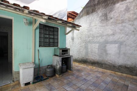 Casa à venda com 76m², 2 quartos e 2 vagas Casa à venda com 76m², 2 quartos e 2 vagasQuintal