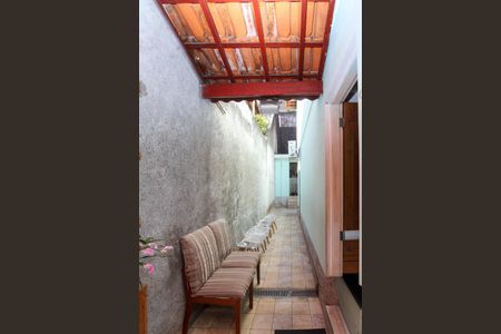 Corredor de casa à venda com 2 quartos, 76m² em Jardim das Palmas, São Paulo