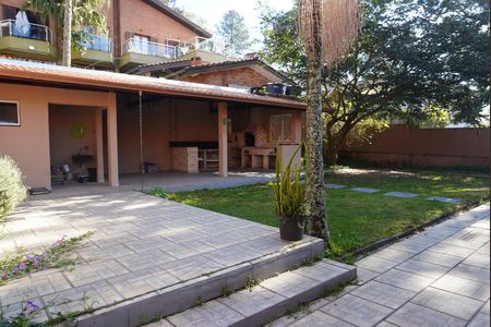 Área Externa de casa de condomínio para alugar com 2 quartos, 360m² em Morada dos Pássaros, Barueri