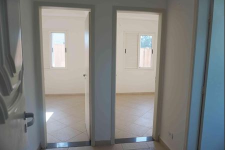 Casa de condomínio para alugar com 360m², 2 quartos e 3 vagasAcesso aos Quartos