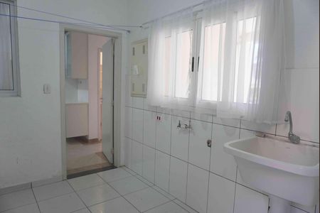 Casa de condomínio para alugar com 360m², 2 quartos e 3 vagasÁrea de Serviço