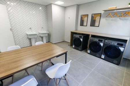 Apartamento para alugar com 64m², 1 quarto e sem vaga Apartamento para alugar com 64m², 1 quarto e sem vagaLavanderia
