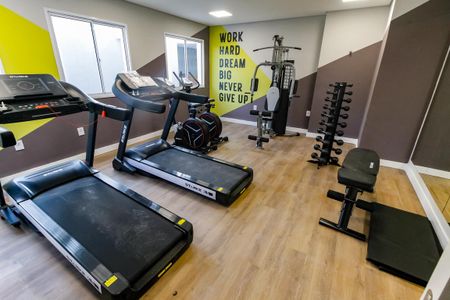 Apartamento para alugar com 64m², 1 quarto e sem vaga Apartamento para alugar com 64m², 1 quarto e sem vagaÁrea comum - Academia