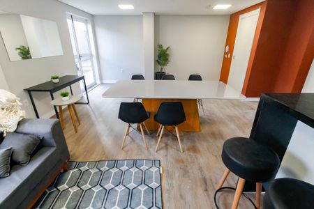 Apartamento para alugar com 64m², 1 quarto e sem vaga Apartamento para alugar com 64m², 1 quarto e sem vagaÁrea comum - Salão de festas
