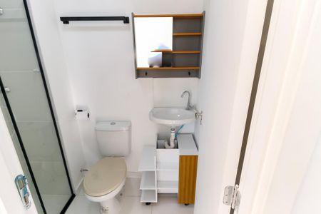 Apartamento para alugar com 64m², 1 quarto e sem vaga Apartamento para alugar com 64m², 1 quarto e sem vagaBanheiro